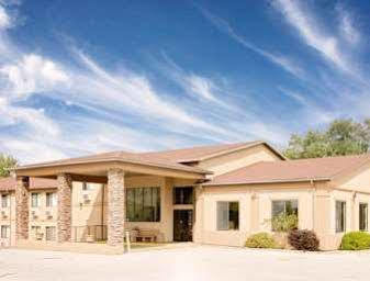 Days Inn By Wyndham בונוויל מראה חיצוני תמונה